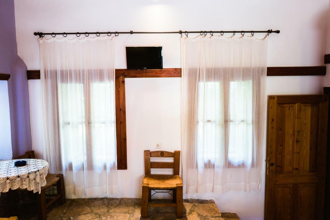 Karnayo 호텔 Meyísti 외부 사진